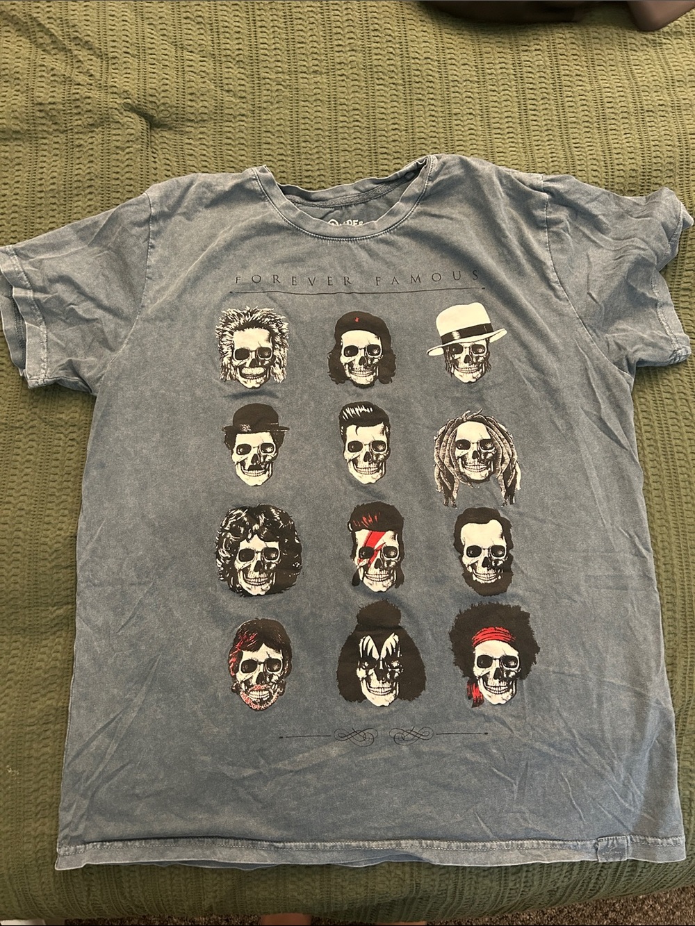 Men’s graphic tee - Forever Famous skulls